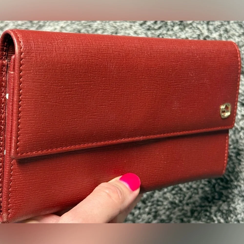 Gucci leather continental dark red wallet
